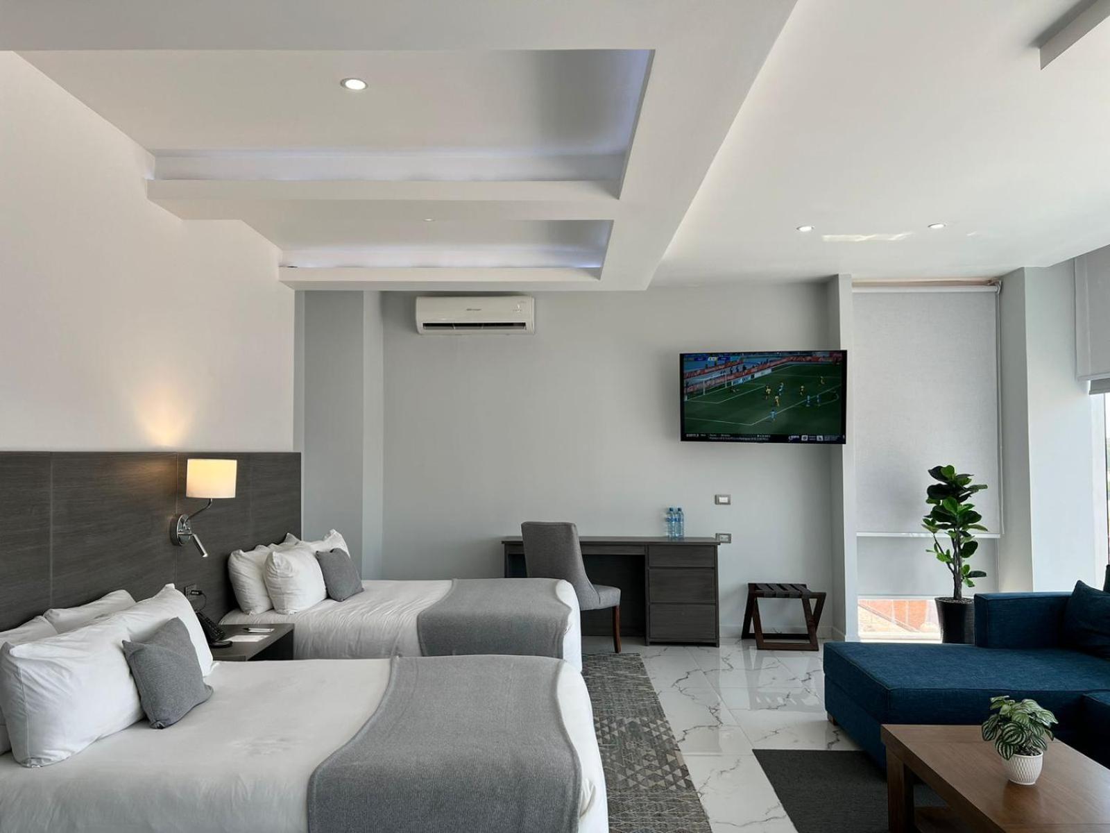 Hotel Gralta Jalostotitlan Экстерьер фото